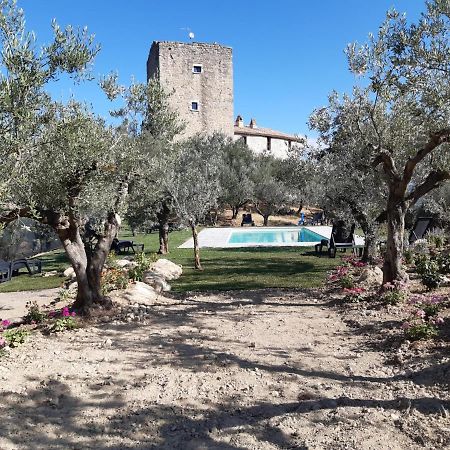 Castello Di Cisterna Aparthotel Gaglietole Exterior photo