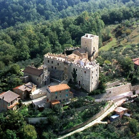 Castello Di Cisterna Aparthotel Gaglietole Exterior photo